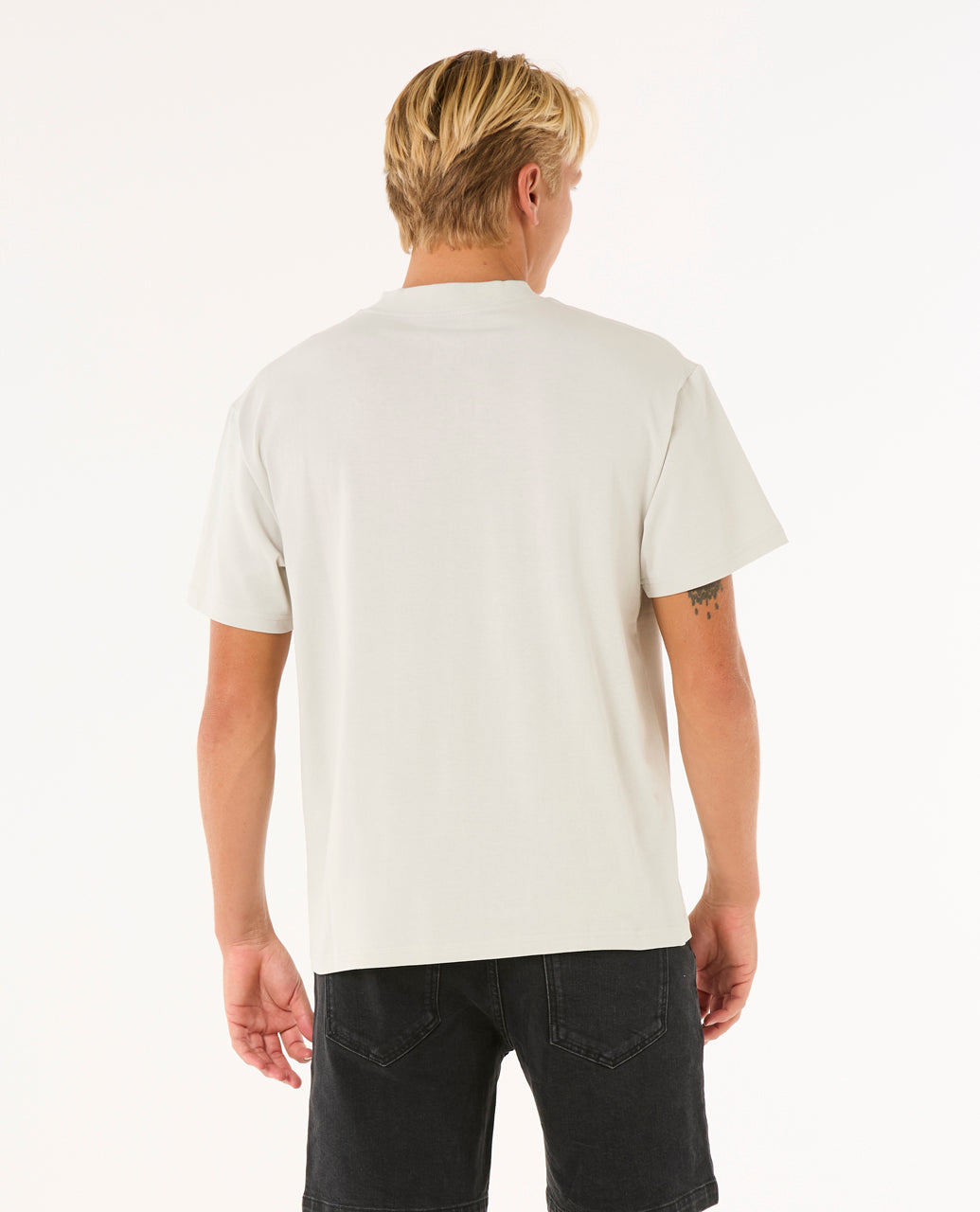 Rip Curl Men Search Embroidery Tee 0JCMTE